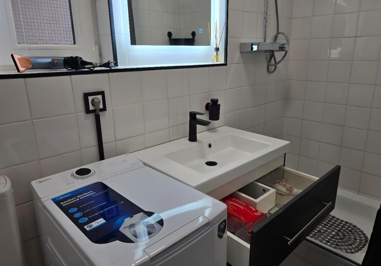 Modernes Und Gemuetliches In Karlsruhes Zentrum - Apolonialiving *