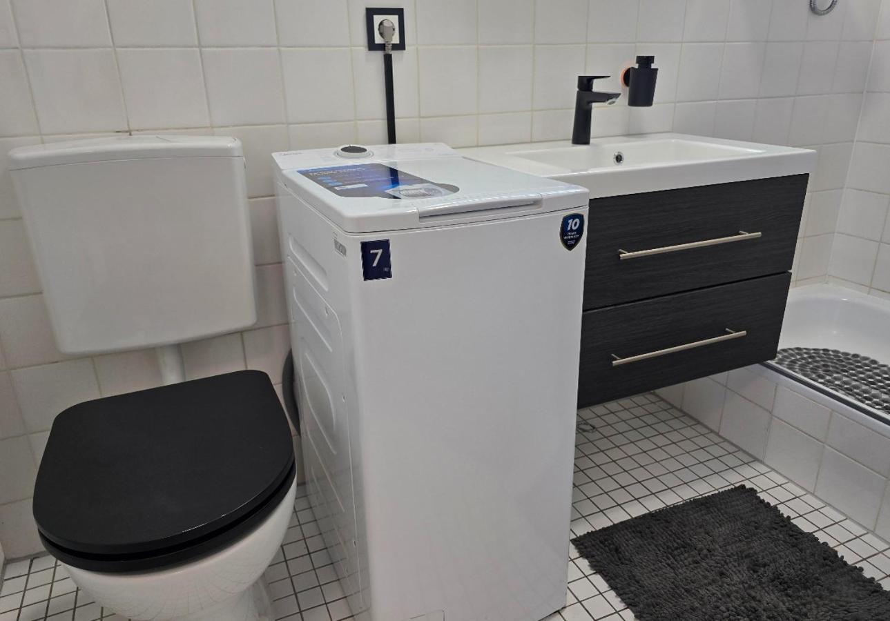 Modernes Und Gemuetliches In Karlsruhes Zentrum - Apolonialiving